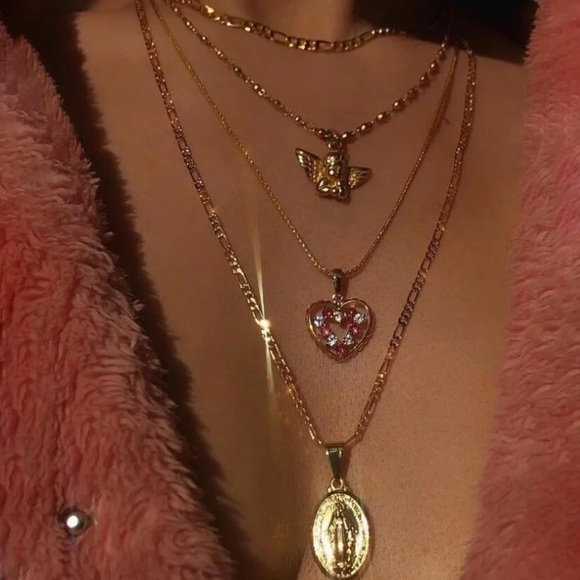 NEW Virgin Mary Miraculous Metal Pendant Necklace - Picture 5 of 5